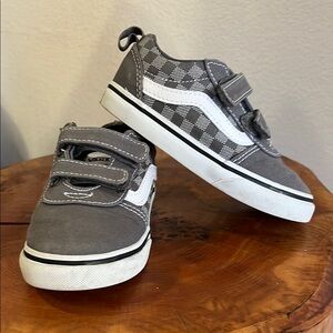 Vans Gray Toddler Shoes with Velcro Straps (EUC)